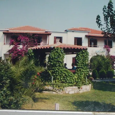 Hotel Elytis 2*